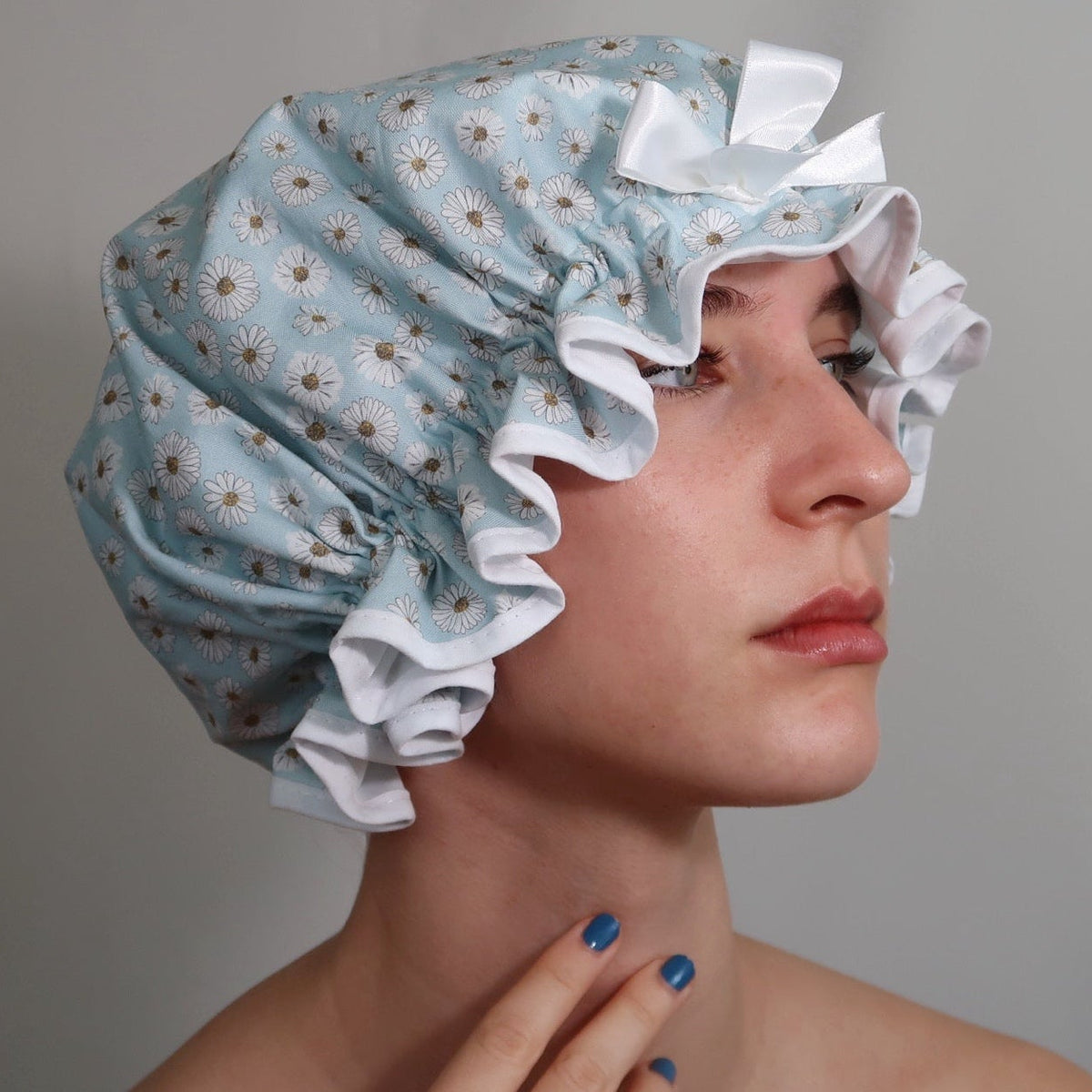 Daisy Blue Shower Cap