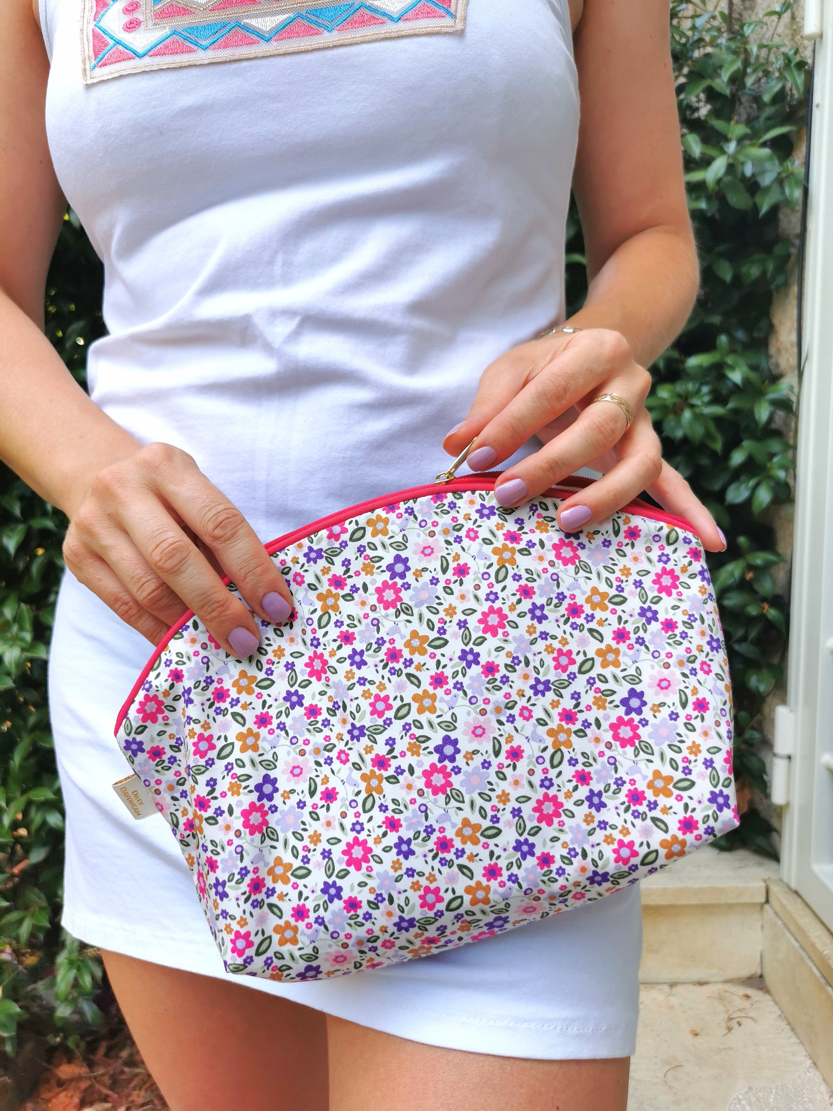 Confetti Flowers Sponge Bag